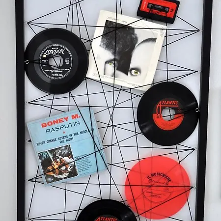 Il Vinile * Carrara